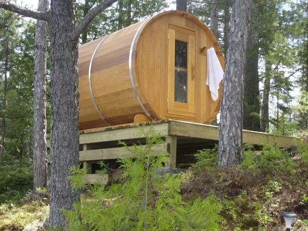 clear-red-cedar-barrel-sauna-6x7881515882151883300884811